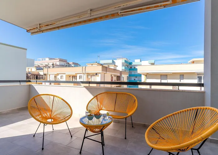 Terrazza Vista Mare E Box Auto アパート