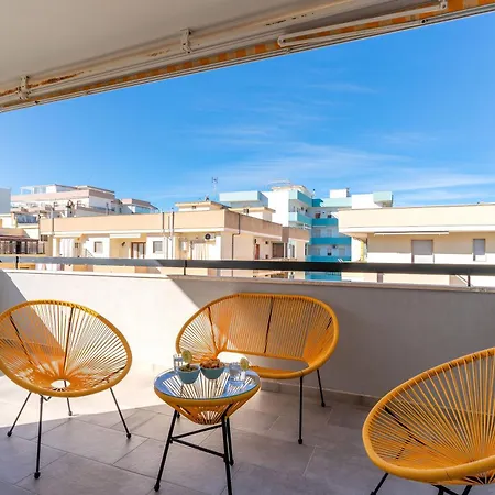 Terrazza Vista Mare E Box Auto شقة