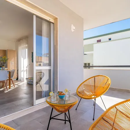 Terrazza Vista Mare E Box Auto شقة