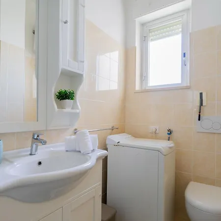 Terrazza Vista Mare E Box Auto شقة غالّيبولي